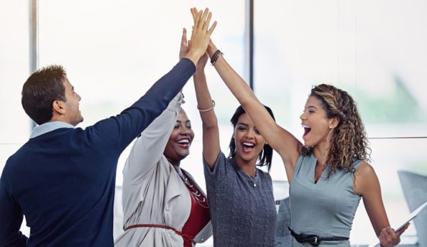 Capa Seg Pessoas universeguros nov2025