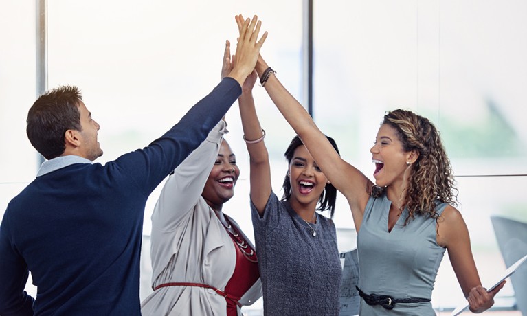 Capa Seg Pessoas universeguros nov2025